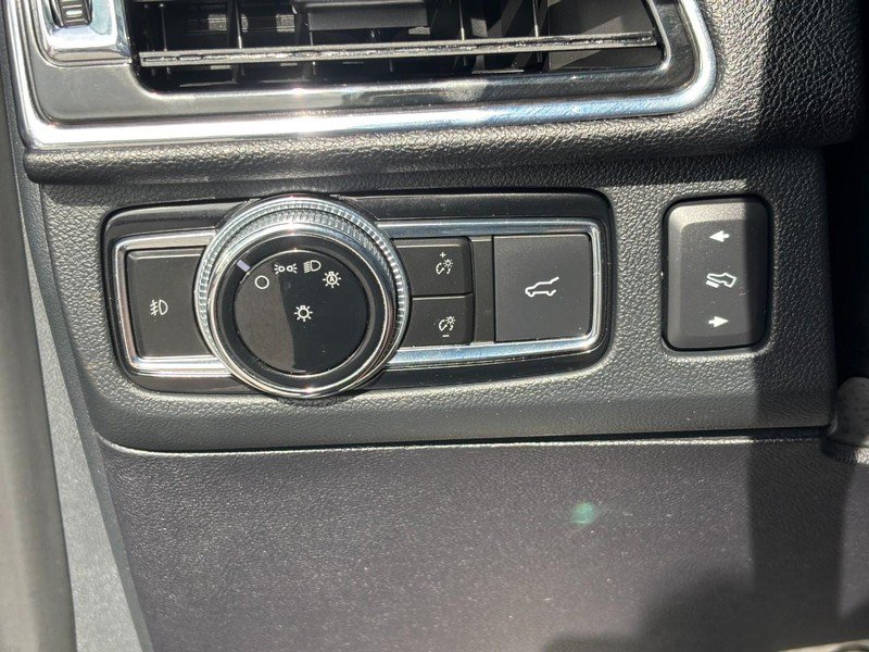 Used 2021 Lincoln Navigator Reserve w/ Luxury Package AWD/4WD image 19