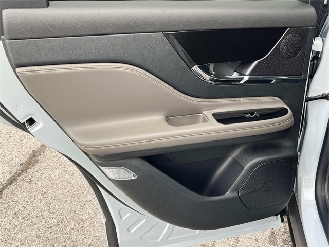 New 2025 Lincoln Corsair Grand Touring image 19