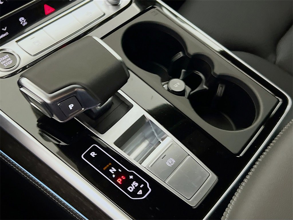 New 2026 Audi Q8 Premium Plus image 18