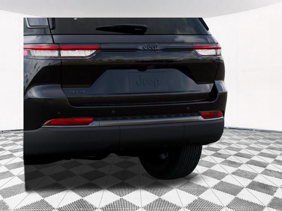 New 2026 Jeep Grand Cherokee Altitude image 20