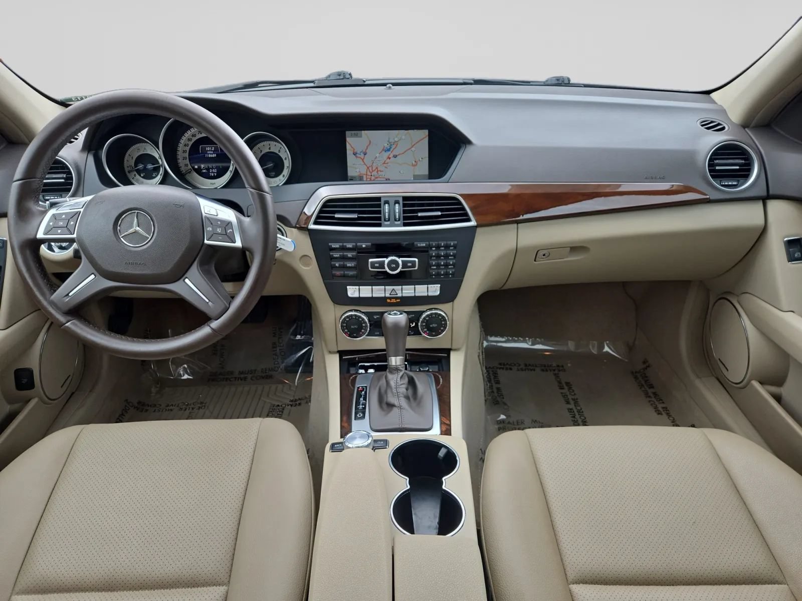 Used 2013 Mercedes-Benz C 250 Sedan image 15