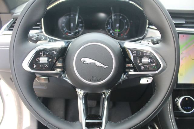 New 2026 Jaguar F-PACE R-Dynamic S image 17