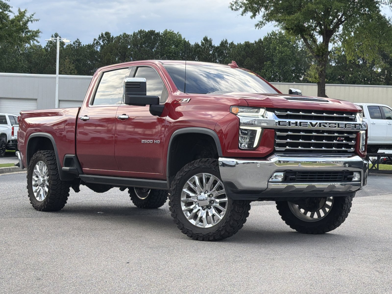 Used 2022 Chevrolet Silverado 2500 LTZ w/ LTZ Premium Package AWD/4WD image 2