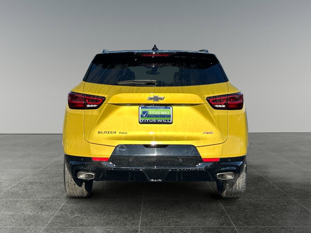 Used 2024 Chevrolet Blazer RS w/ Driver Confidence II Package AWD/4WD image 9