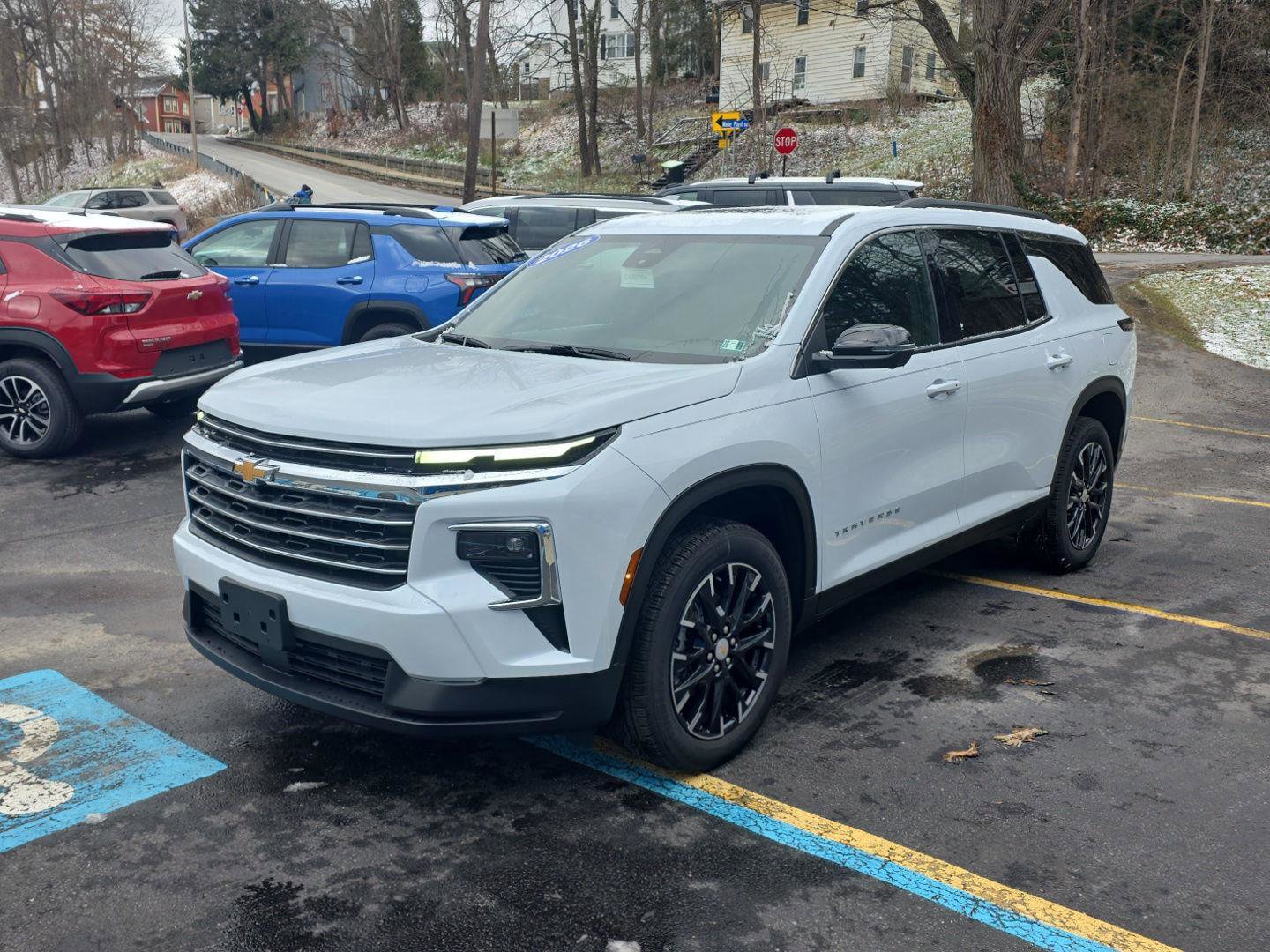 New 2026 Chevrolet Traverse LT w/ Sun and Wheel Package image 3