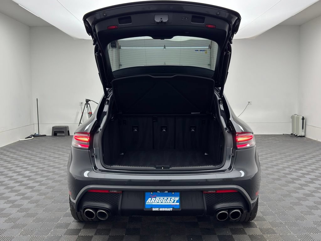 Used 2022 Porsche Macan S AWD/4WD image 9