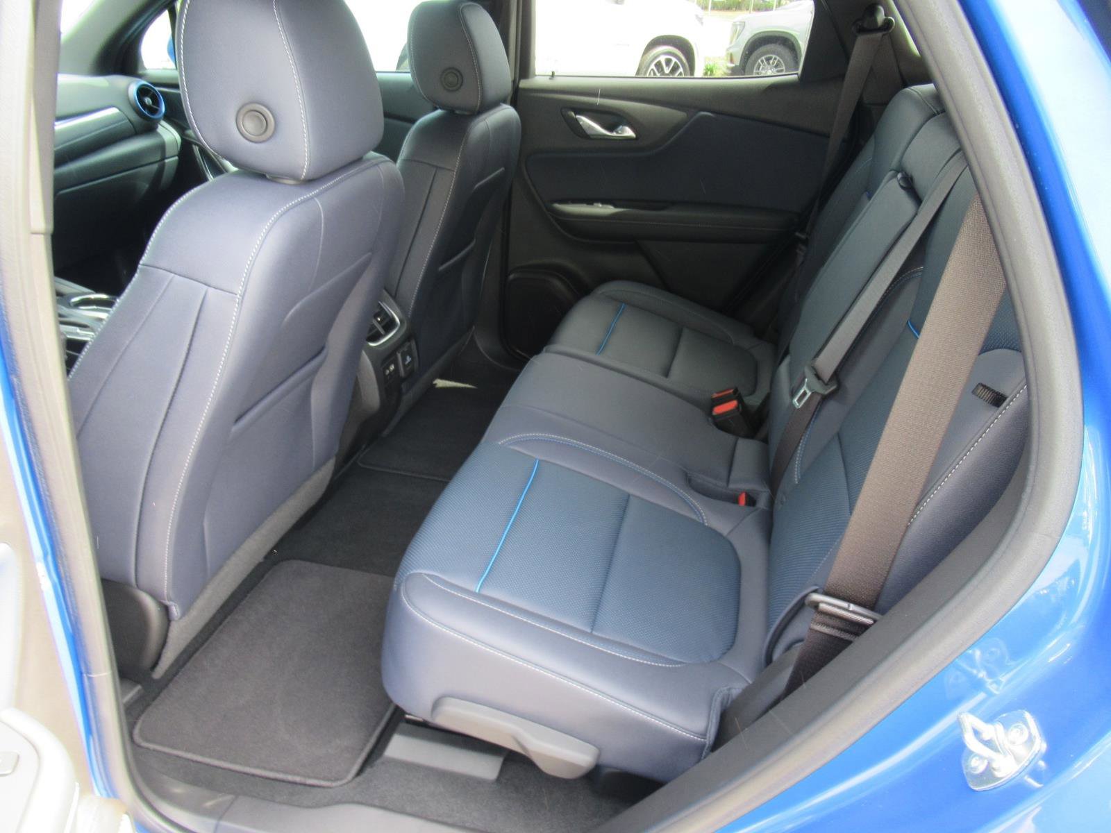 Used 2024 Chevrolet Blazer RS w/ Driver Confidence II Package image 34