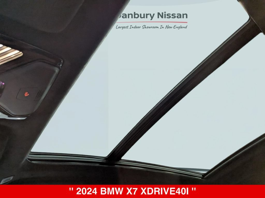 Used 2024 BMW X7 xDrive40i w/ M Sport Package AWD/4WD image 28