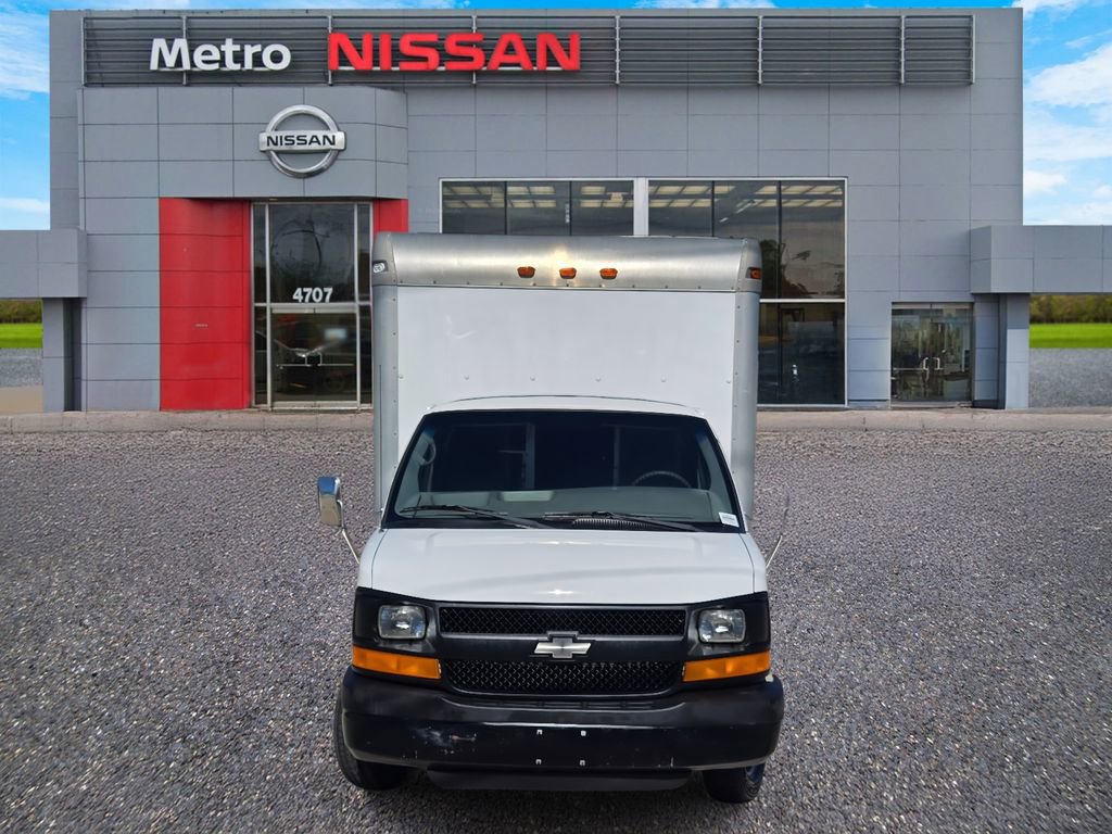 Used 2006 Chevrolet Express 3500 image 2