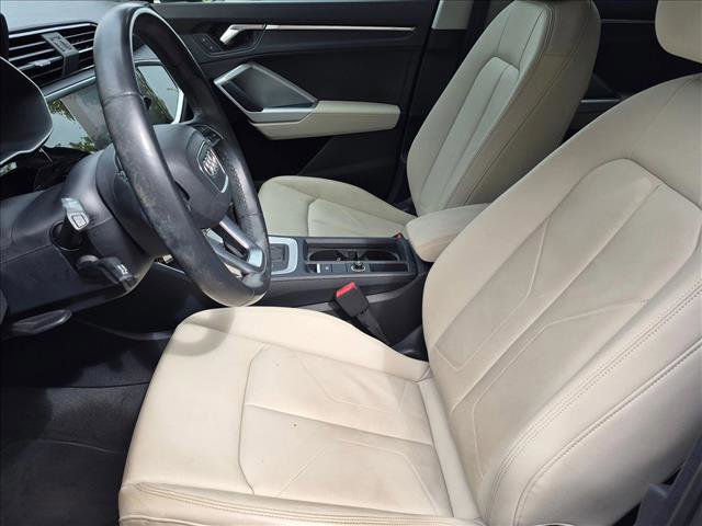 Used 2022 Audi Q3 2.0T Premium image 15
