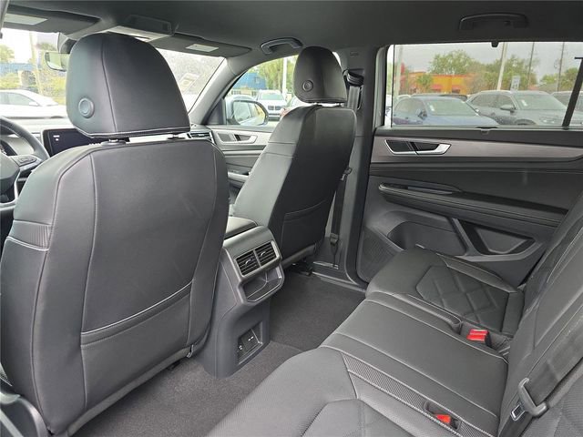 New 2026 Volkswagen Atlas Cross Sport SE image 12