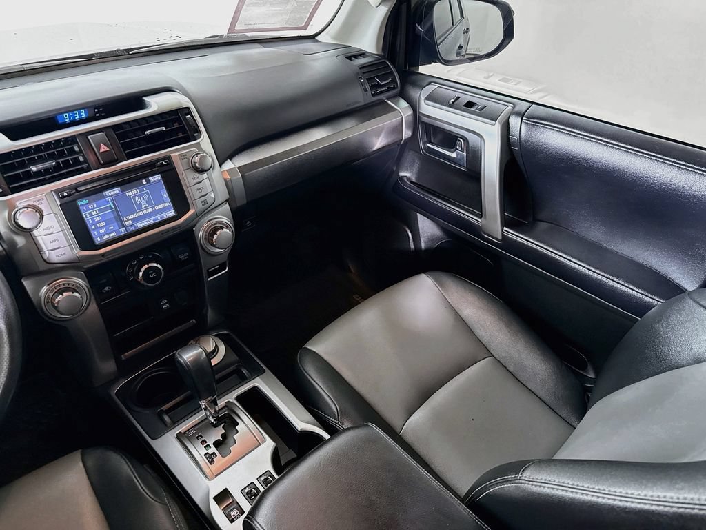 Certified 2019 Toyota 4Runner SR5 Premium AWD/4WD image 25