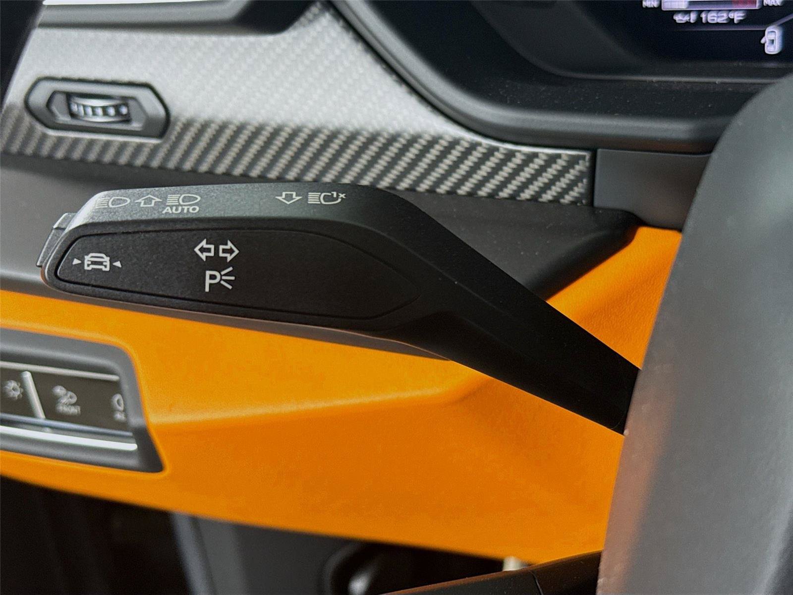 Used 2023 Lamborghini Urus S AWD/4WD image 6