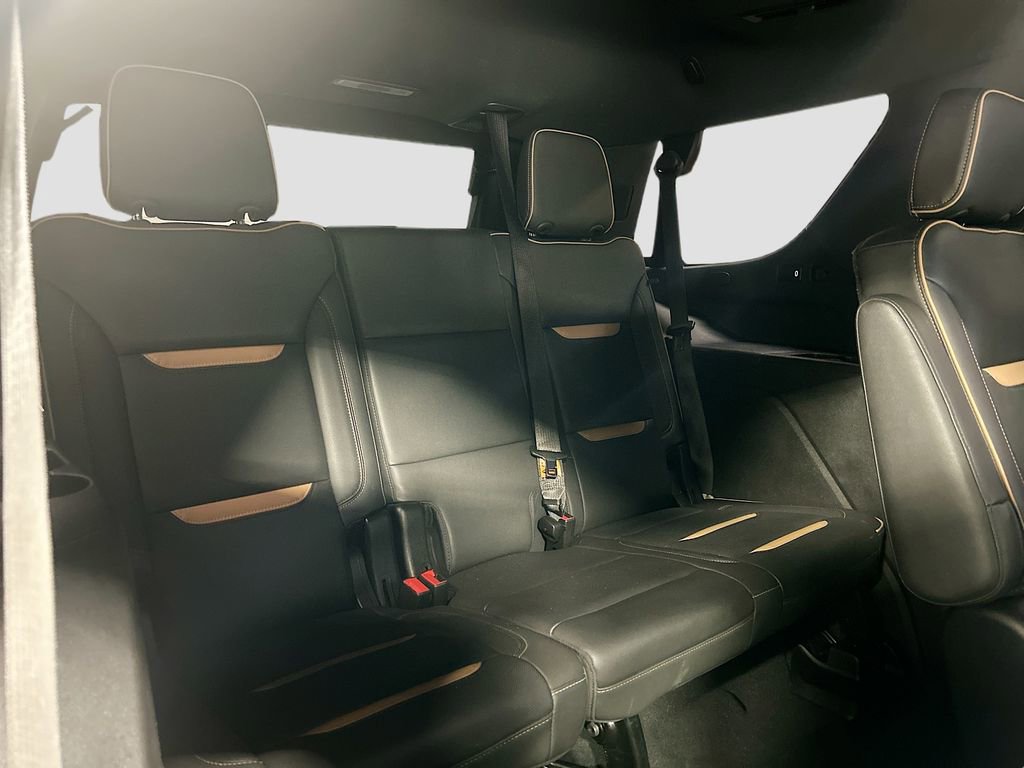 Used 2021 GMC Yukon AT4 w/ AT4 Premium Plus Package image 30