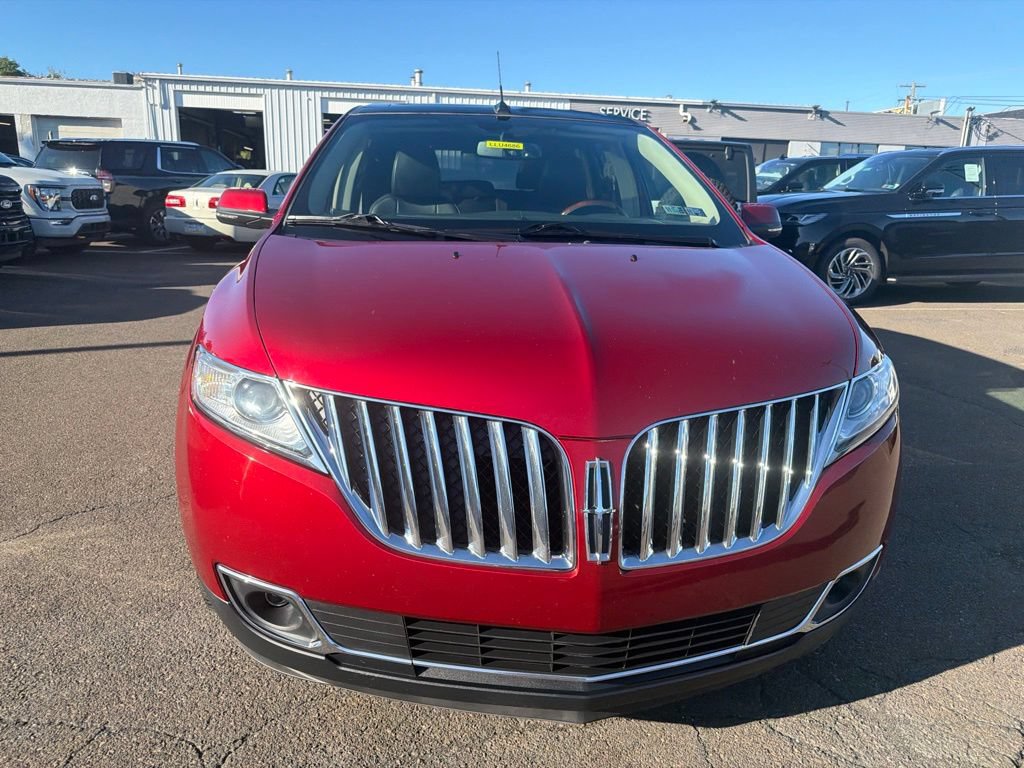 Used 2013 Lincoln MKX AWD image 10