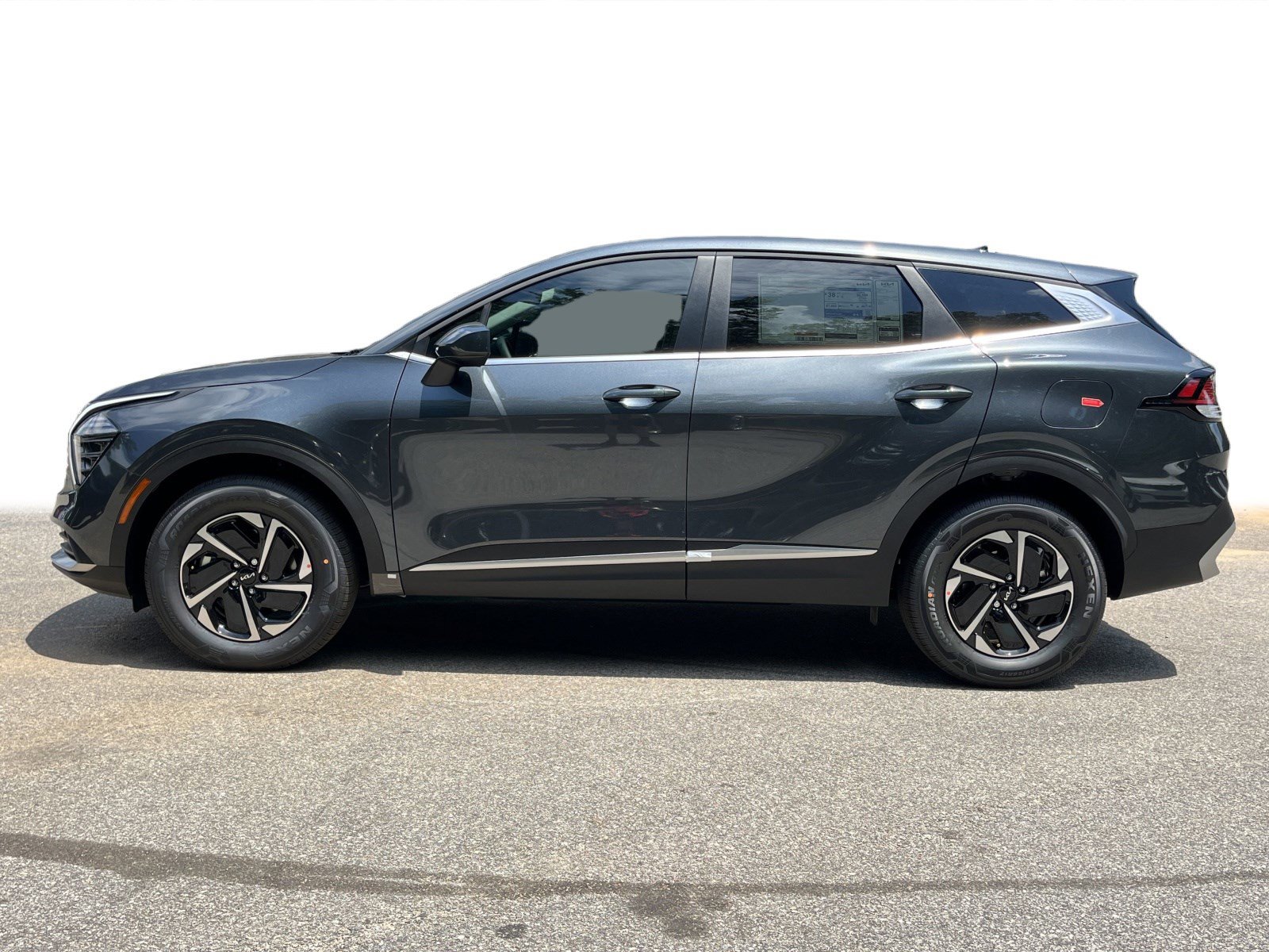 New 2025 Kia Sportage LX image 19