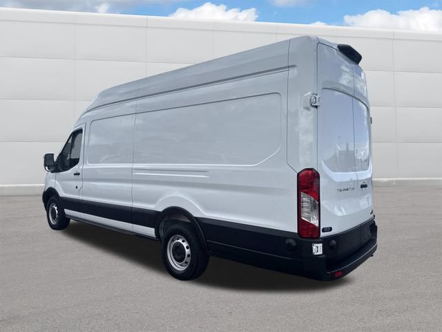 Used 2025 Ford Transit 250 148 High Roof Extended RWD image 3