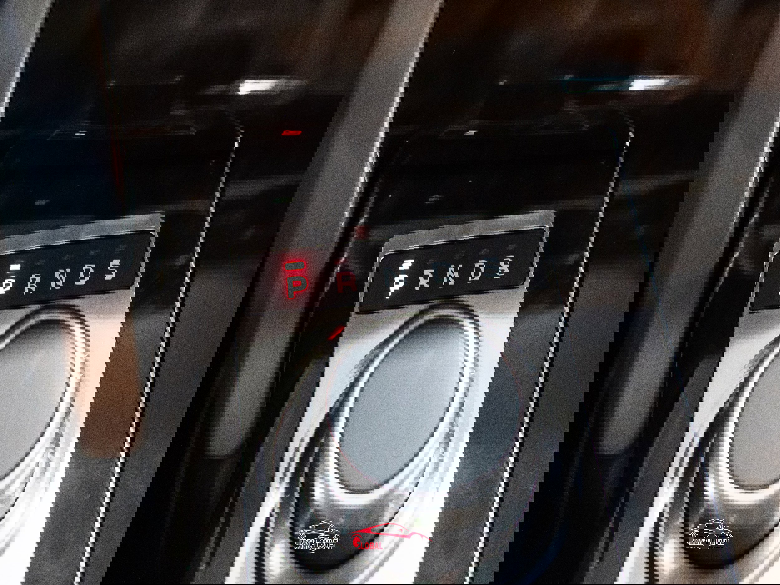 Used 2016 Land Rover Range Rover Autobiography image 39