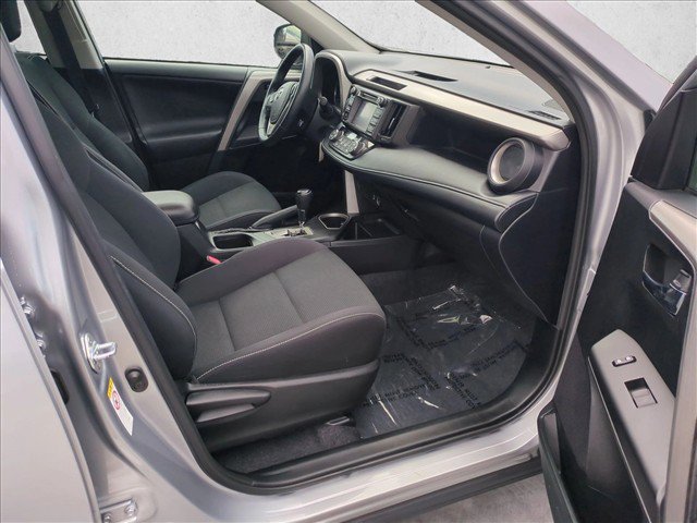 Used 2016 Toyota RAV4 XLE FWD image 21