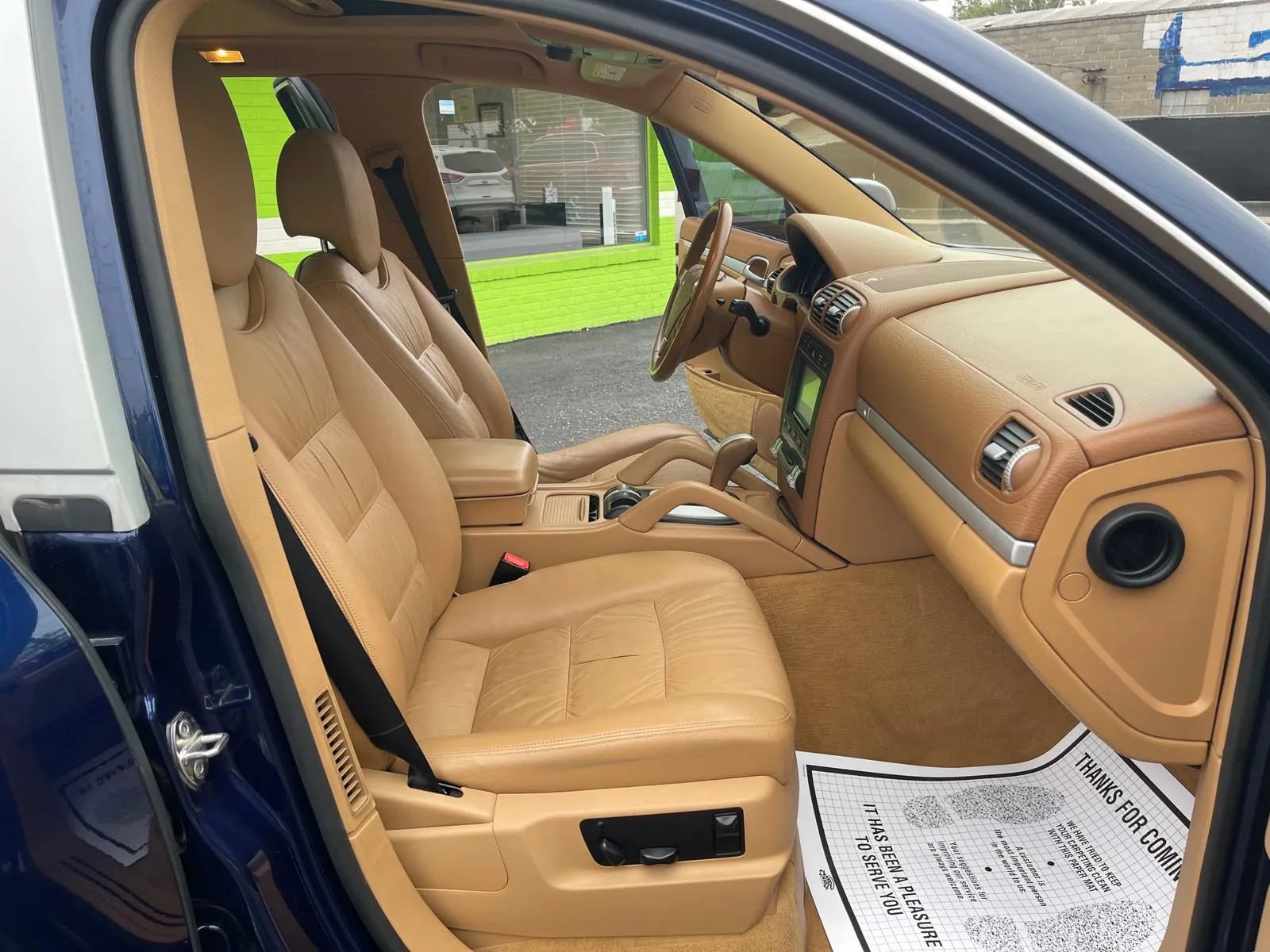 Used 2010 Porsche Cayenne AWD/4WD image 16