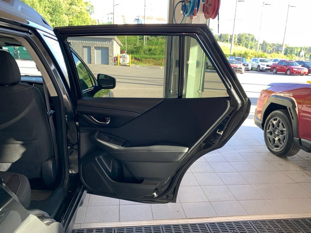 Certified 2023 Subaru Outback Premium AWD/4WD image 19