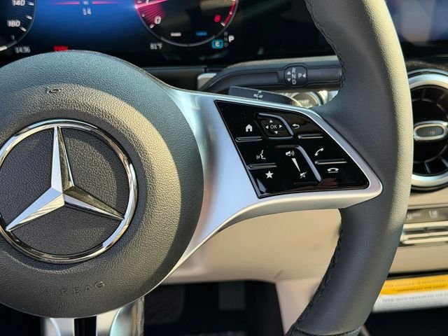 New 2026 Mercedes-Benz GLB 250 image 18