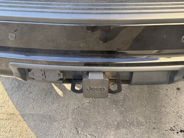 Used 2020 Jeep Grand Cherokee Altitude image 45