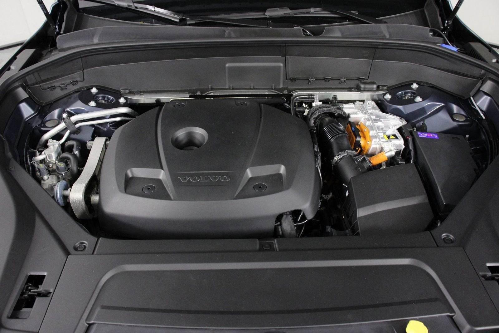 New 2026 Volvo XC90 T8 Plus image 12