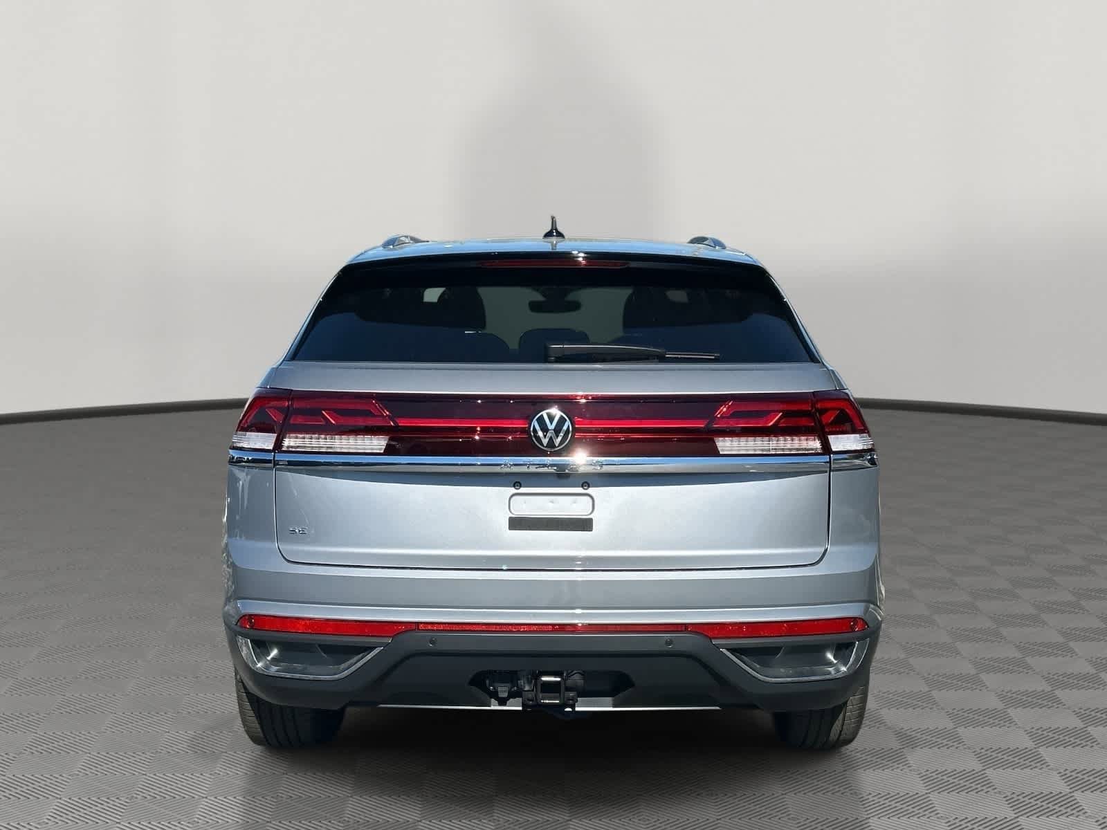 New 2026 Volkswagen Atlas Cross Sport SE FWD image 4