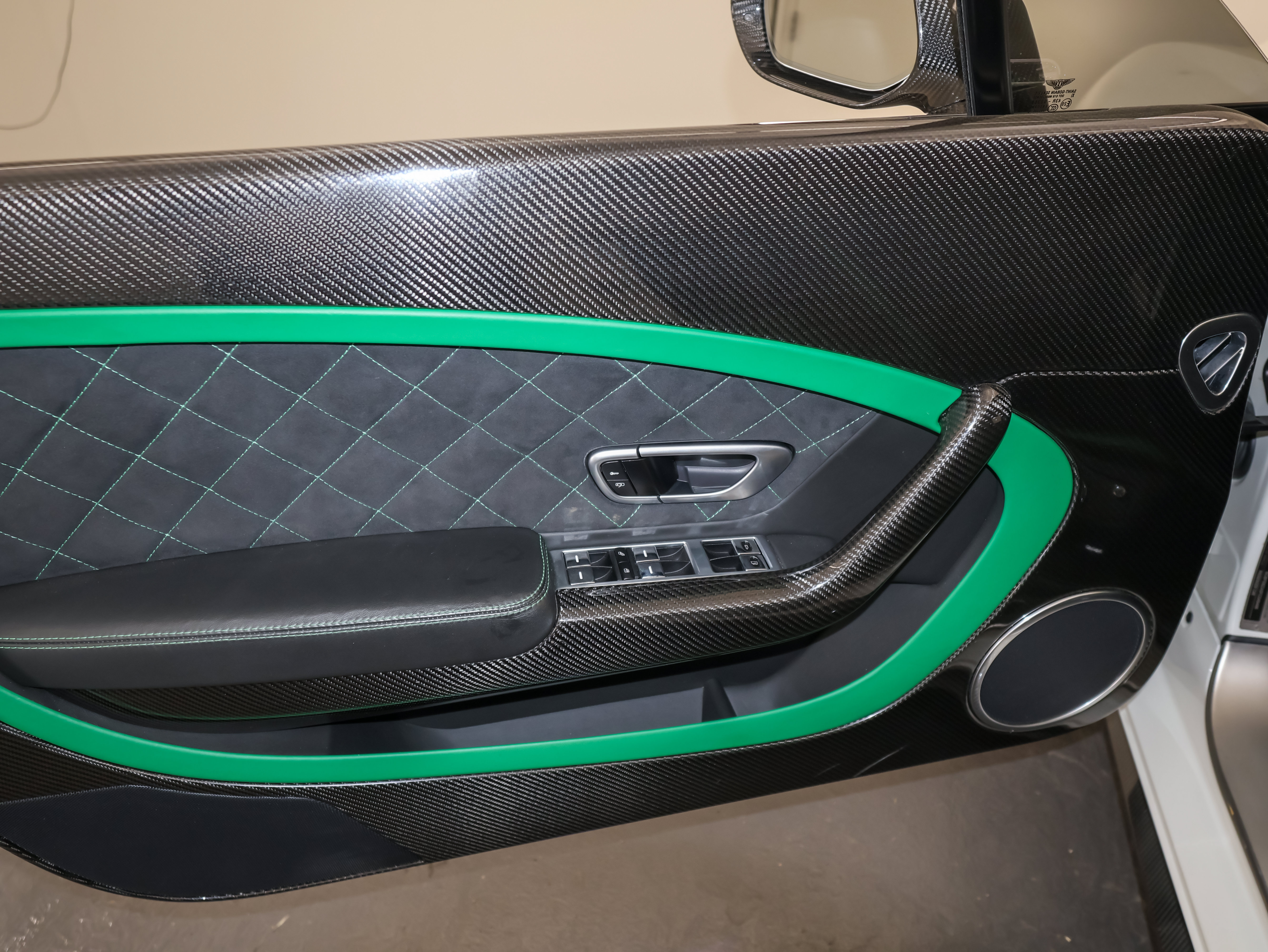 Used 2015 Bentley Continental GT3-R AWD/4WD image 18