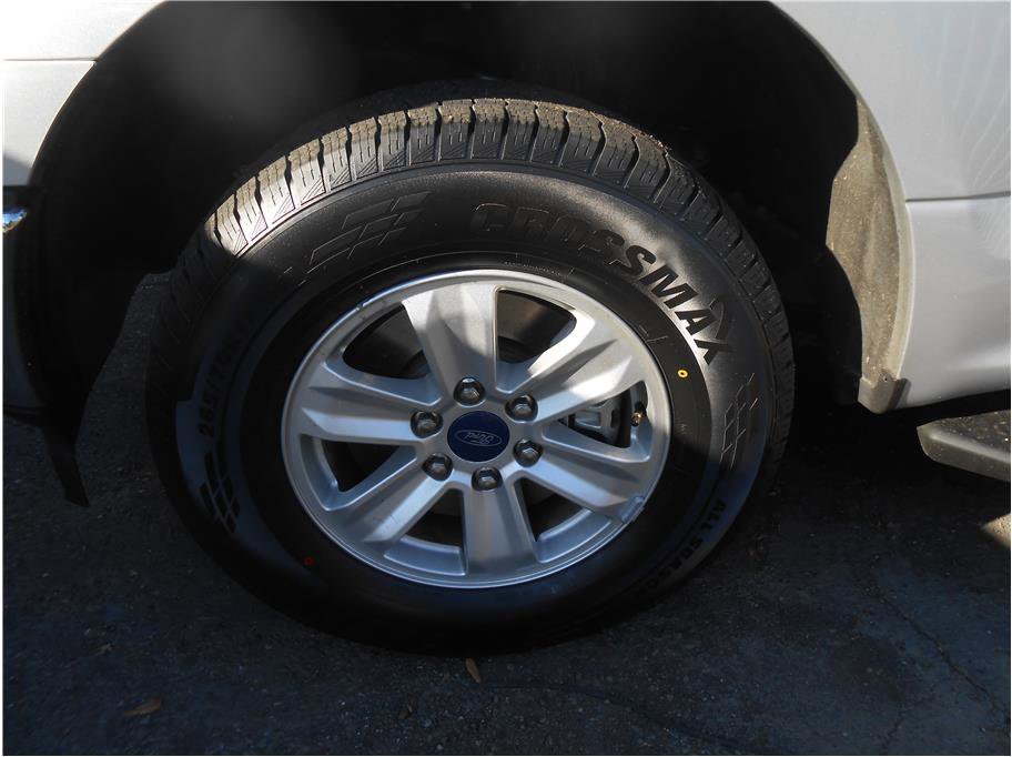 Used 2019 Ford F150 XLT image 12