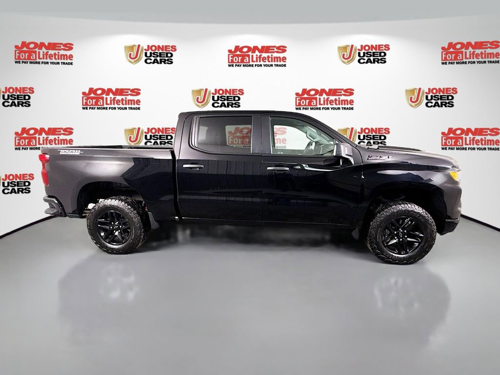 Used 2024 Chevrolet Silverado 1500 Custom Trail Boss w/ Midnight Edition AWD/4WD image 16
