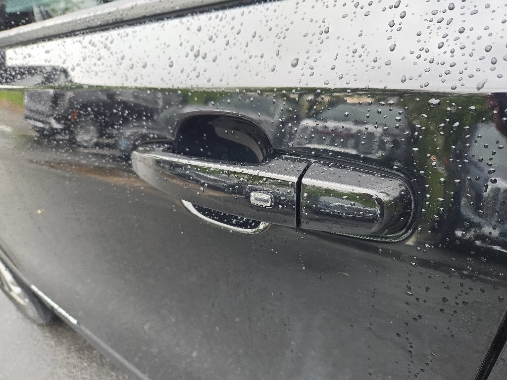Used 2020 GMC Terrain SLT w/ Preferred Package AWD/4WD image 12