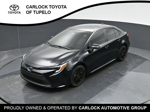 Used 2025 Toyota Corolla LE FWD image 42