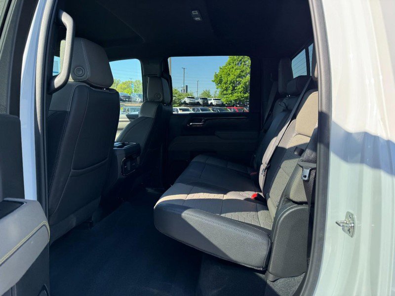 Used 2025 Chevrolet Silverado 2500 ZR2 w/ ZR2 Bison Edition image 10