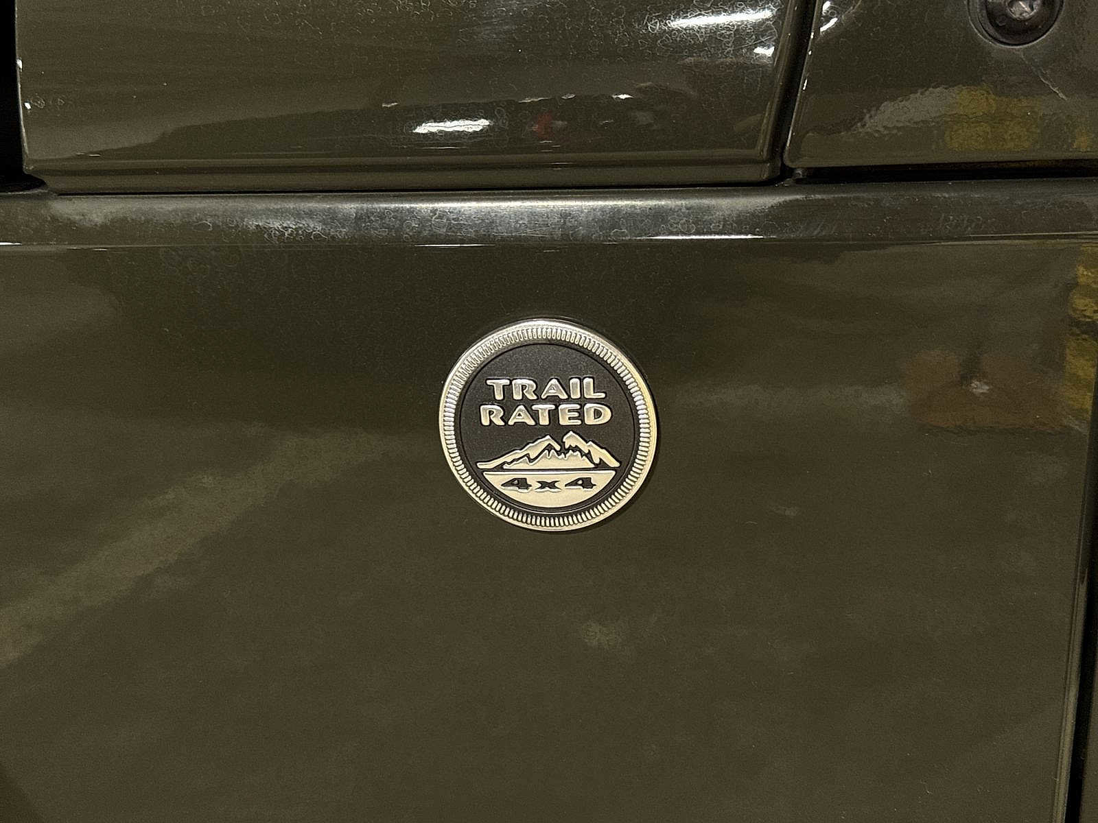 Used 2015 Jeep Wrangler Unlimited Sahara w/ Connectivity Group image 24