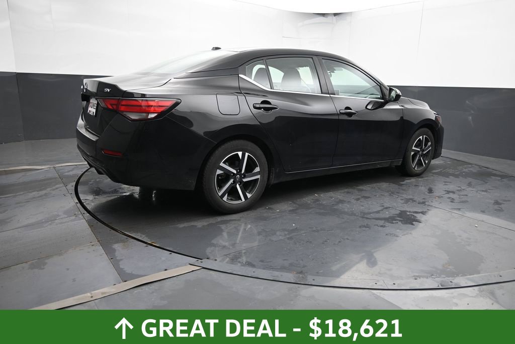 Used 2024 Nissan Sentra SV FWD image 13
