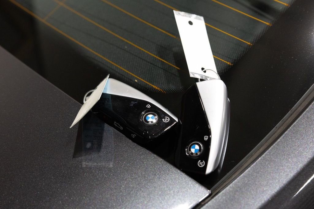 Used 2025 BMW i7 xDrive60 AWD/4WD image 41
