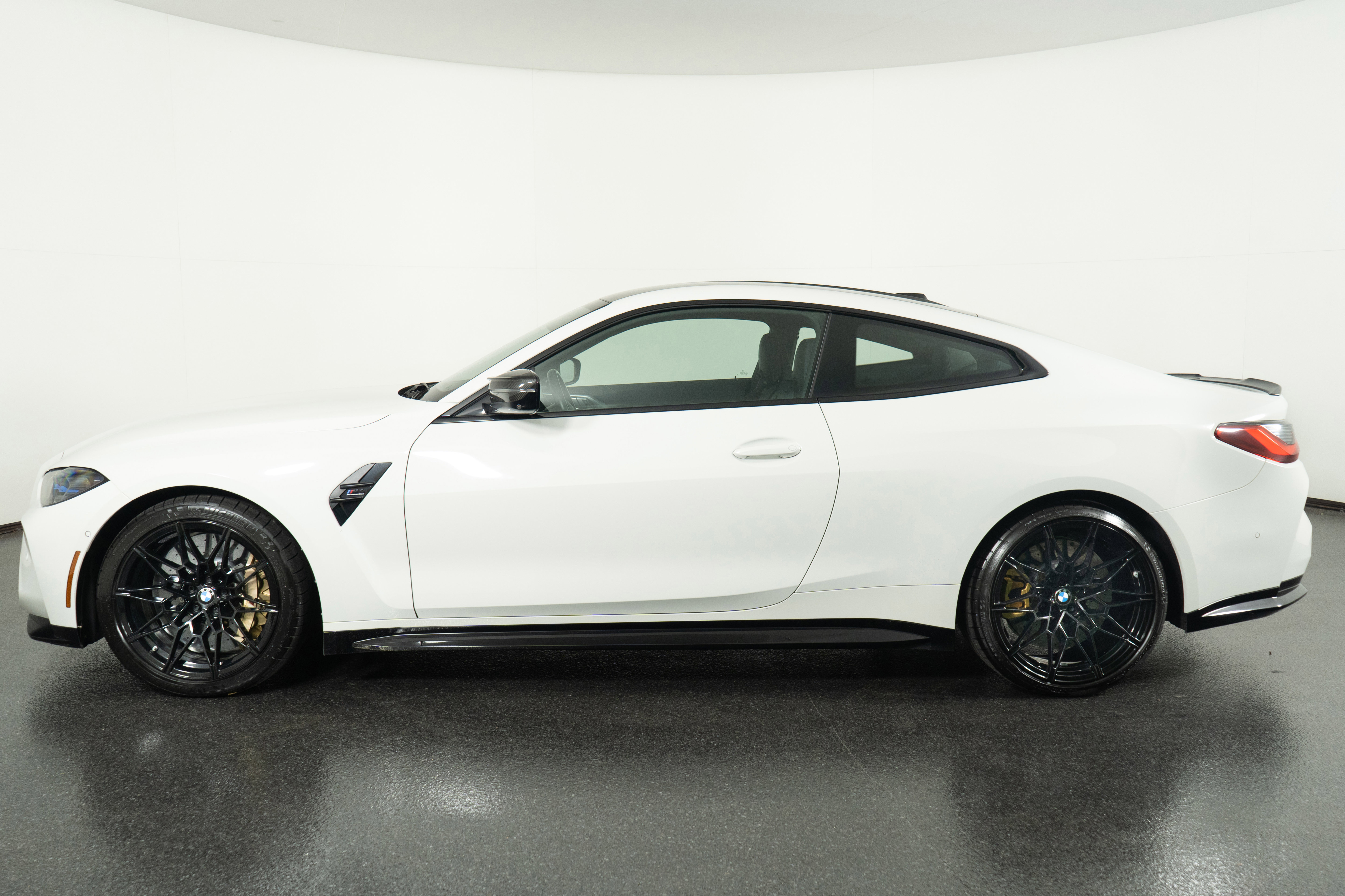 Used 2024 BMW M4 Competition image 16