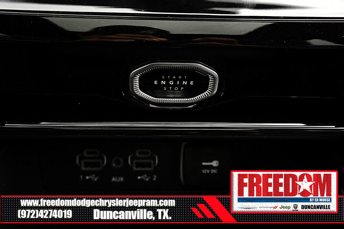 New 2026 Jeep Grand Cherokee Limited w/ Limited Altitude Package RWD image 32