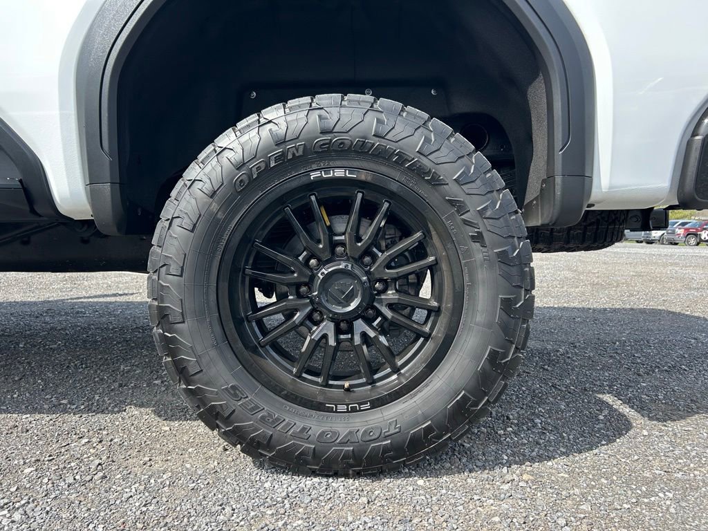 Used 2024 GMC Sierra 2500 AT4X w/ Snow Plow Prep/Camper Package image 16