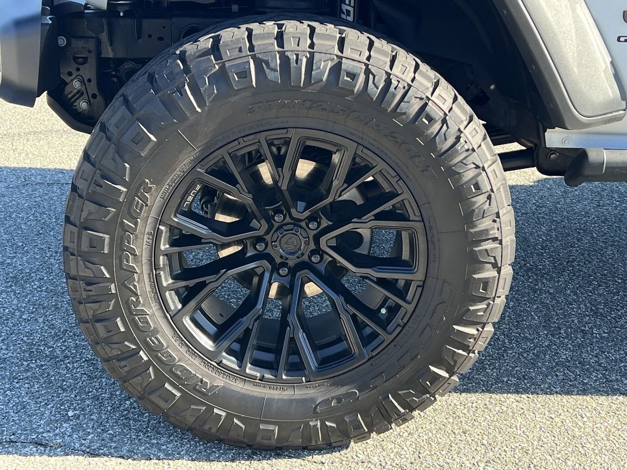 Used 2023 Jeep Gladiator Rubicon w/ LED Lighting Group image 36