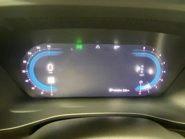 Certified 2025 Volvo XC40 B5 Core AWD/4WD image 16