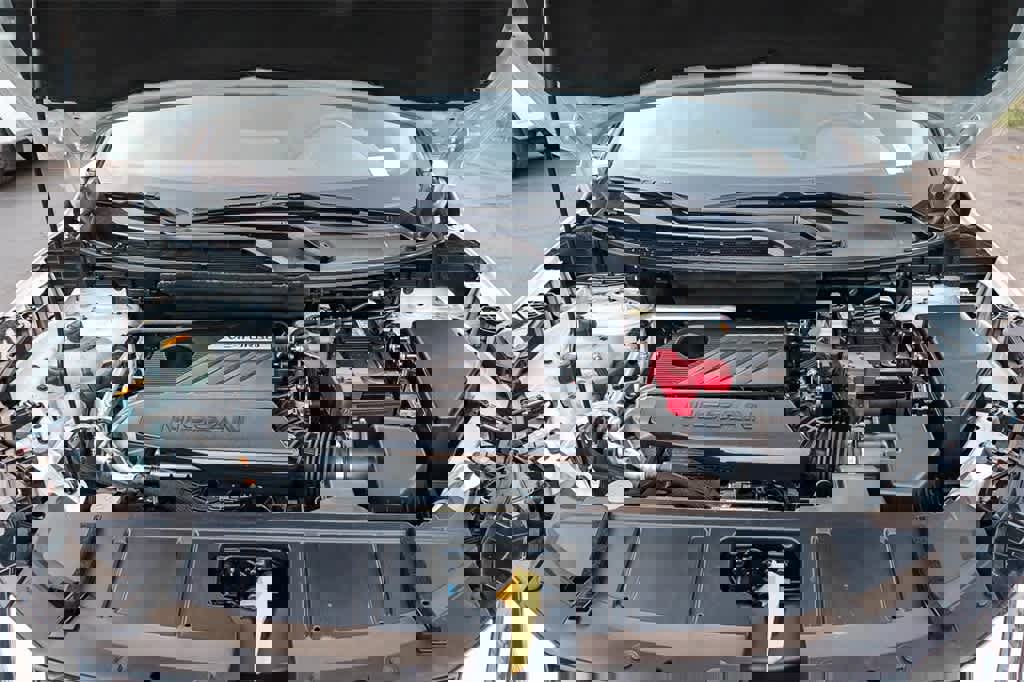 Used 2023 Nissan Rogue SV image 28