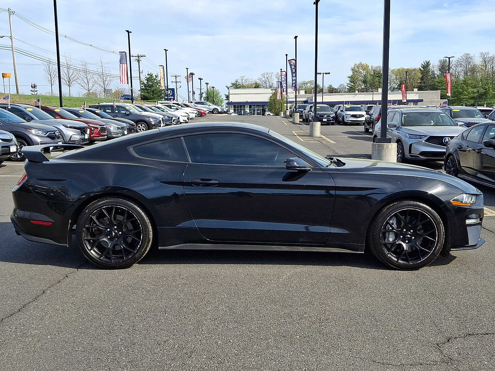 Used 2018 Ford Mustang Coupe w/ Ecoboost Performance Package image 7