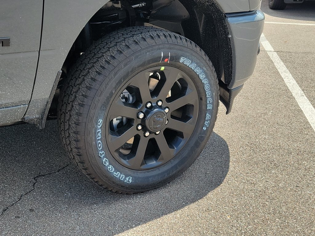 New 2026 RAM 2500 Big Horn AWD/4WD image 5