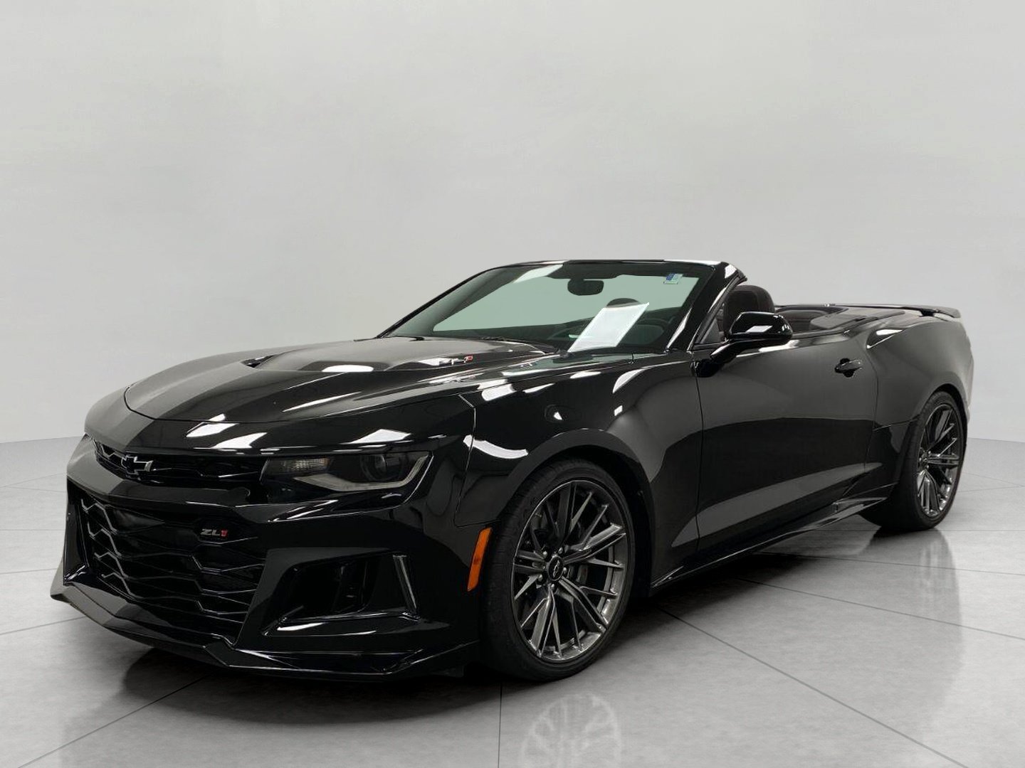 Used 2023 Chevrolet Camaro ZL1 RWD image 9