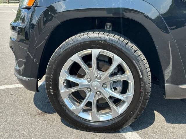 Used 2019 Jeep Grand Cherokee Summit AWD/4WD image 10