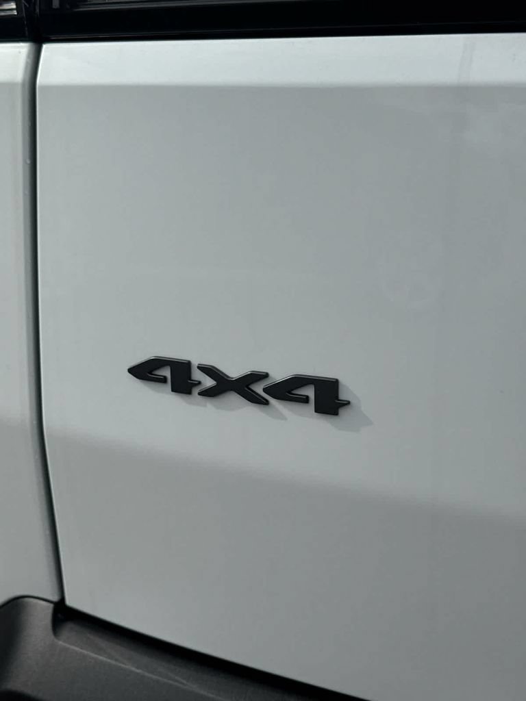 New 2026 Jeep Cherokee Limited AWD/4WD image 11