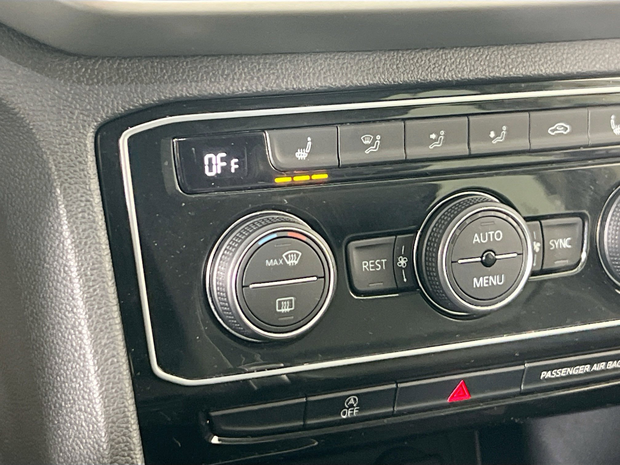 Used 2022 Volkswagen Atlas SE image 19